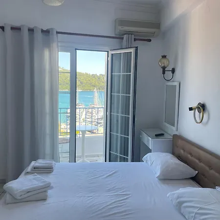 Agnantema Portside Gæstehus 2*