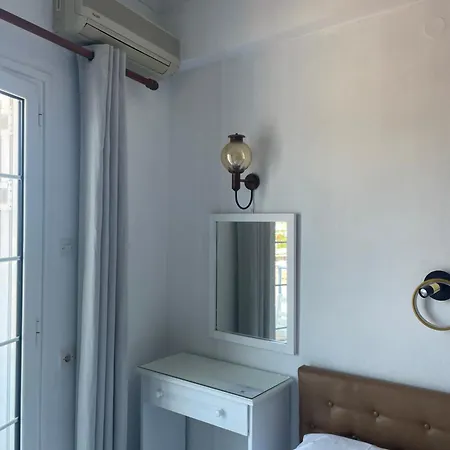 Agnantema Portside Pensionat 2*