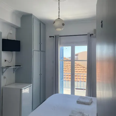 Agnantema Portside 2* Skiathos by