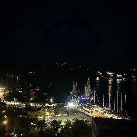 Agnantema Portside Gæstehus 2*