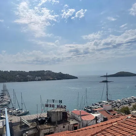 Agnantema Portside Skiathos, The Authentic Sporadean Living 2*