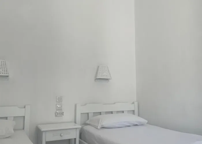 Agnantema Portside Guest house Skiathos Town