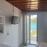Agnantema Portside بيت ضيافة