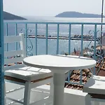 Agnantema Portside مدينة سكياثوس