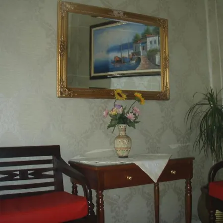 Agnantema Portside Guest house