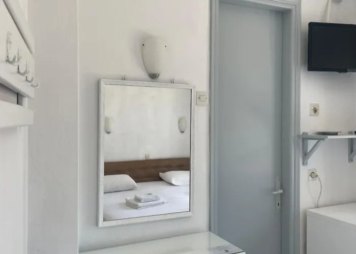 Agnantema Portside Pensjonat 2*