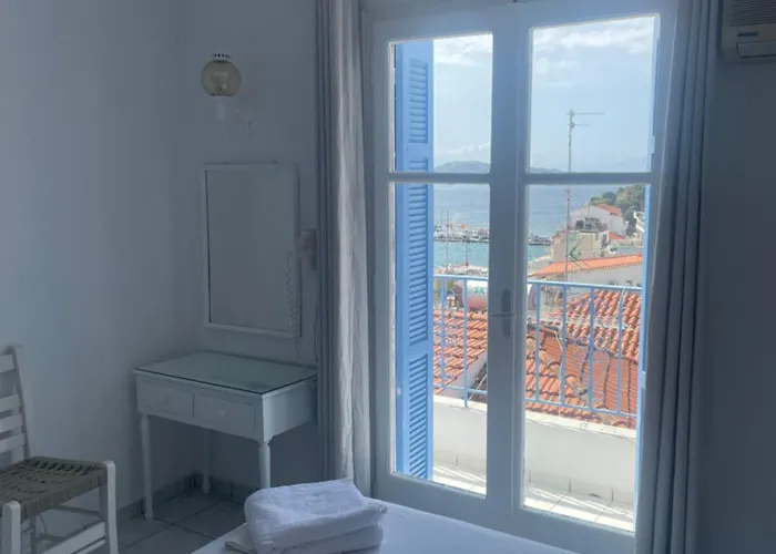 Pensjonat Agnantema Portside Skiatos